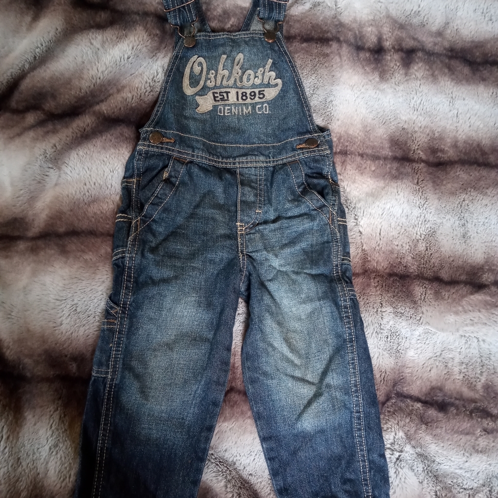 Boys Osh Kosh overalls.